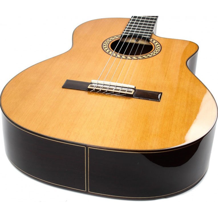 Фото Гитара классическая PRUDENCIO Cutaway Model 54 (2-CW)