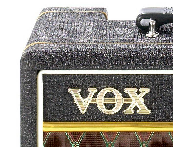 Фото Гитарный комбо-усилитель VOX PATHFINDER 10