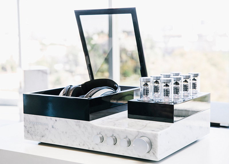Фото Sennheiser HE 1