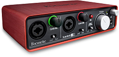 Звуковая карта FOCUSRITE Scarlett 2i2 USB